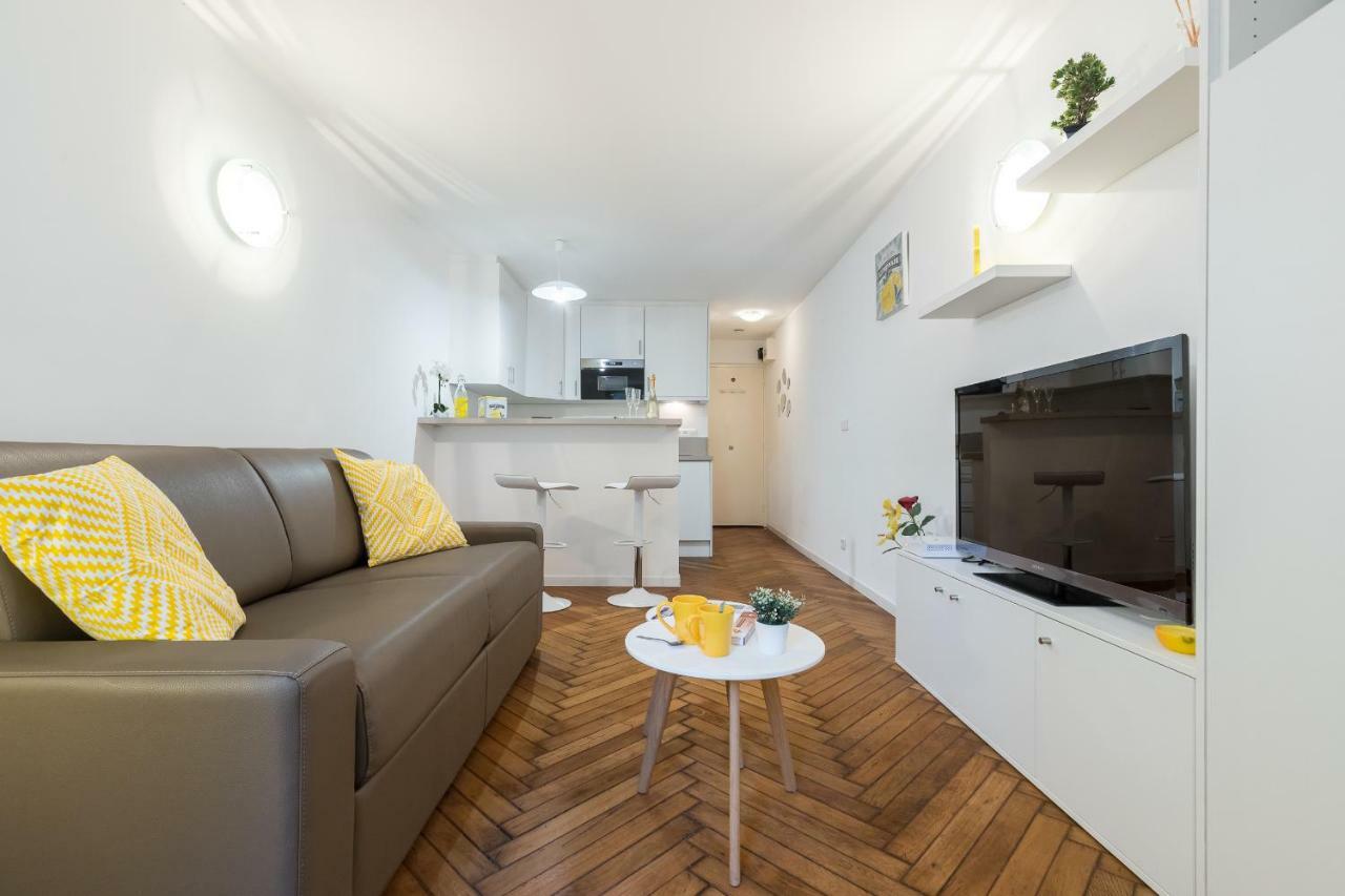Cosy Malte Lägenhet Menton Exteriör bild